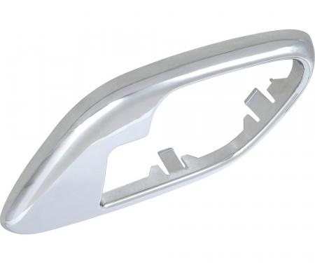 OER 1995-02 Chevrolet / GMC Truck with Manual Locks Inner Door Handle Bezel - Chrome, RH 748574